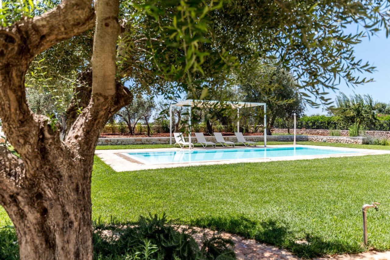 Trullo Zese Con Piscina Privata Villa San Michele Salentino Exterior foto