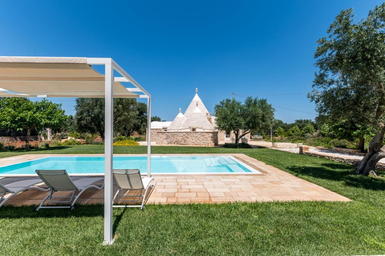 Trullo Zese Con Piscina Privata Villa San Michele Salentino Exterior foto