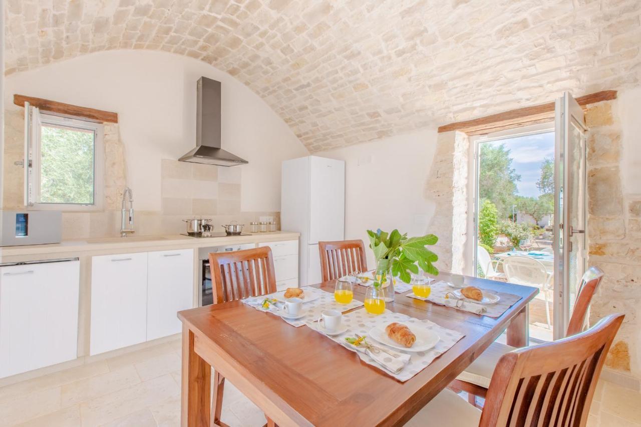 Trullo Zese Con Piscina Privata Villa San Michele Salentino Exterior foto