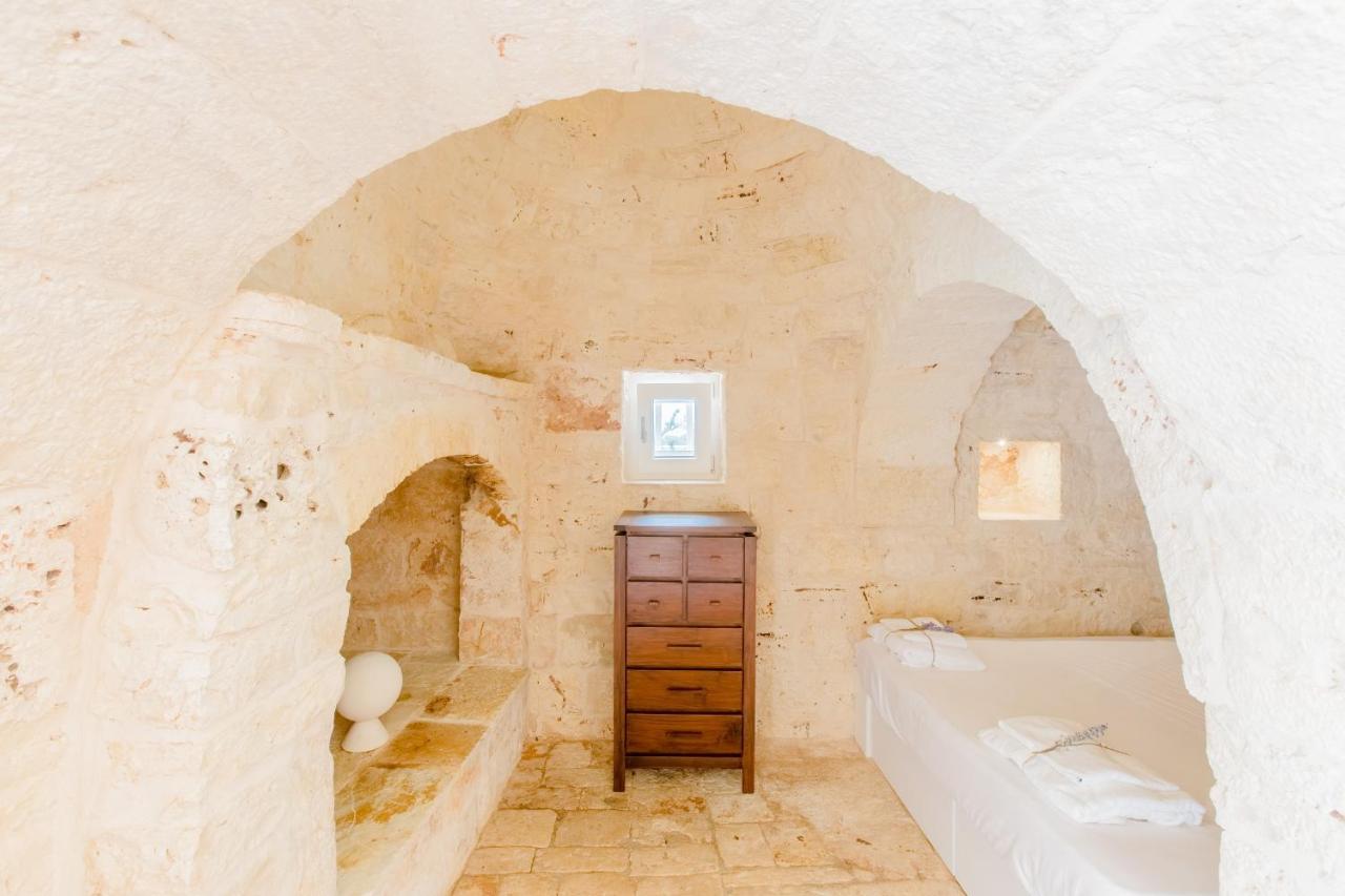 Trullo Zese Con Piscina Privata Villa San Michele Salentino Exterior foto