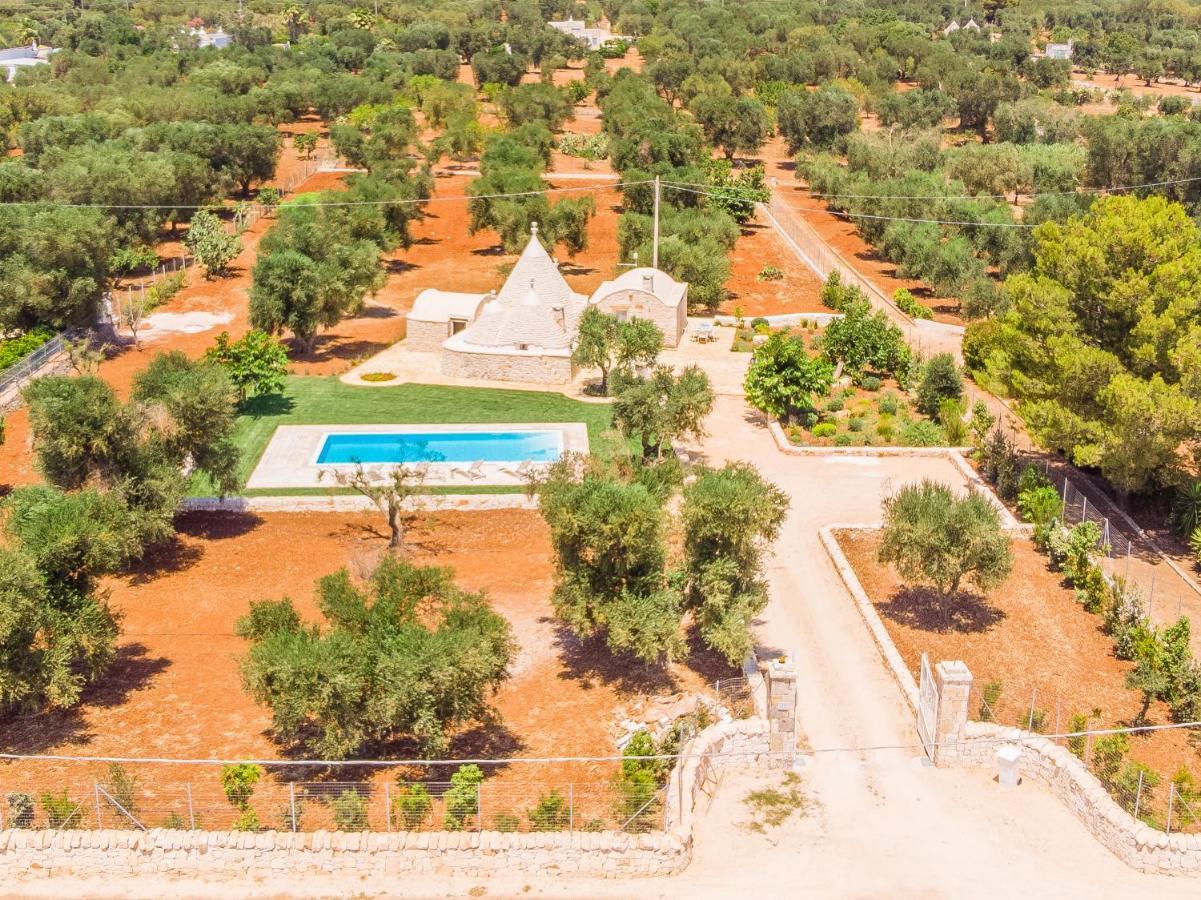 Trullo Zese Con Piscina Privata Villa San Michele Salentino Exterior foto